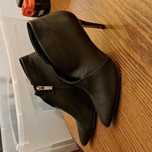 Jessica Simpson booties